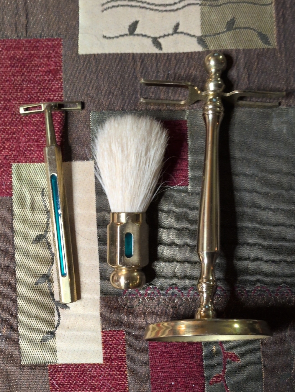 Brass Safety Razor Set with White Brush - Men Grooming